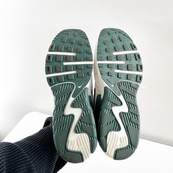 Nike Nike Air Max Excee Sneakers White Green 9.5 - Picture 3 of 7